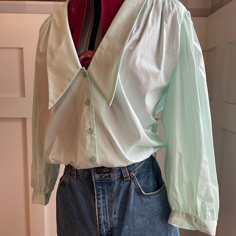 Mint Green Women's Peter Pan Collar Blouse Size Large
